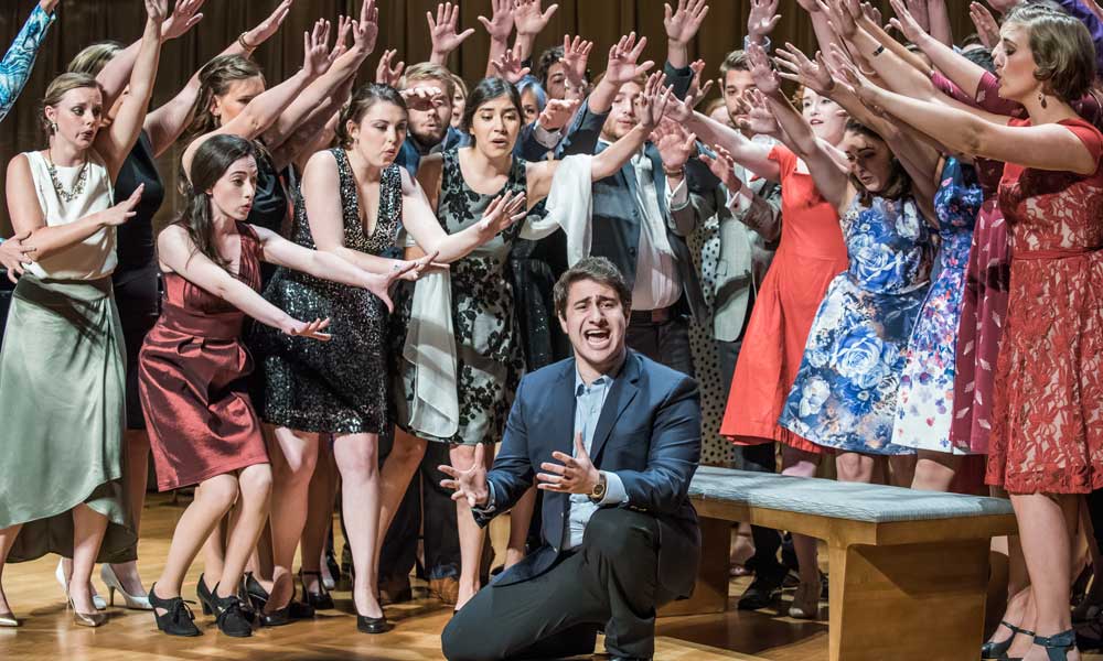 SongFest: Mon Pays et Paris!