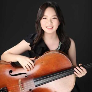 Ye Un (Emily) Park, Cello